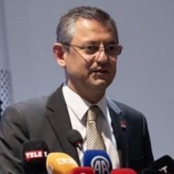 Özgür Özel'den Lütfü Savaş açıklaması! Aday değişecek mi? Savunması pes dedirtti