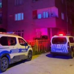 Son dakika: Bursa'da gece yarısı korkun&ccedil; olay! Anne, baba ve kardeşini katletti...