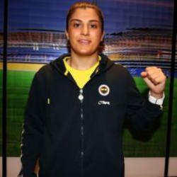 Busenaz Sürmeneli, Fenerbahçe'de! Trabzonspor'dan sürpriz transfer