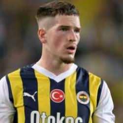 Fenerbahçe'den ayrılan Kent'e çifte talip