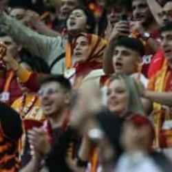 Galatasaray - Sparta Prag maçı biletleri tükendi