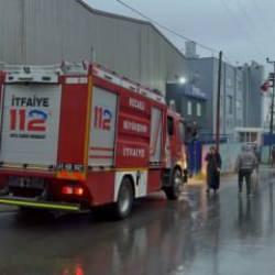 Kocaeli'de d&ouml;k&uuml;mhanede patlama: Biri ağır, 3 iş&ccedil;i yaralı