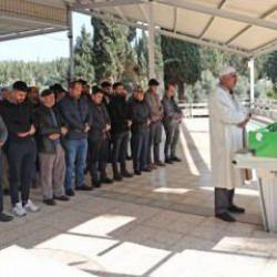 Marmara Denizi'nde batan gemide &ouml;len aş&ccedil;ı kadın son yolculuğuna uğurlandı