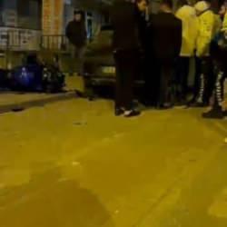 İki gencin tehlikeli oyunu k&ouml;t&uuml; bitti: Kameraya saniye saniye yansıdı!