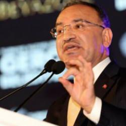 Bekir Bozdağ 15 Temmuz'u anlattı! Halkın tankları yendiği dönem