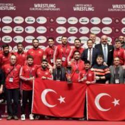 Avrupa Güreş Şampiyonası'nda Türkiye rüzgarı esti
