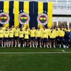 Fenerbahçe'den taraftarlara olay mesaj