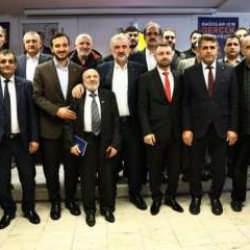 Gelecek Partisi'nde istifa krizi: AK Parti'ye katıldılar