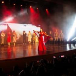 Y&uuml;z&uuml;nc&uuml; yılda T&uuml;rk kadınının zarafeti podyumda