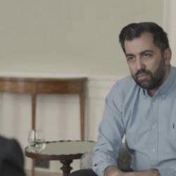 İsko&ccedil;ya B&ouml;lgesel Başbakanı Hamza Yusuf'tan İngiltere'ye: İsrail'e silah vermeyi durdur