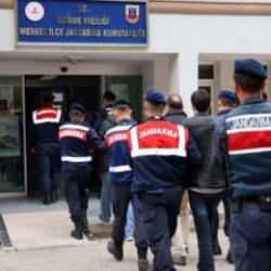 Yunanistan'a kaçmak isteyen 5 terör şüphelisi yakalandı