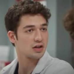 Bahar dizisi  'Aziz Uras' Demirhan Demircioğlu kimdir? Kaç yaşında? Demirhan Demircioğlu dizileri