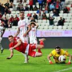 Gaziantep FK kötü gidişatı durduramıyor