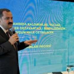 Rıza S&uuml;mer Kepez i&ccedil;in hazırladığı 100 projeyi tanıttı