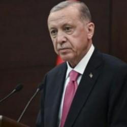 Cumhurbaşkanı Erdoğan'dan şehit polisin ailesine baş sağlığı mesajı