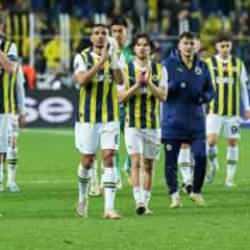 Konferans Ligi'nde turlayan Fenerbahçe kasayı doldurdu!