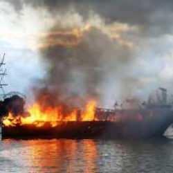Alanya'da tur tekneleri alev alev yandı! 