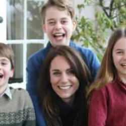 Galler Prensesi Kate Middleton'a destek mesajları: Harry ve Meghan'dan zeytin dalı