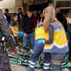 Dilenci kadın, para vermediği i&ccedil;in tartıştığı kadını bı&ccedil;akladı