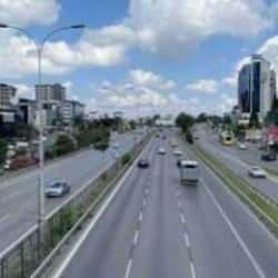 İstanbul'da seçim nedeniyle yollar boş kaldı