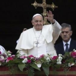 Papa'dan paskalya ayininde Gazze için ateşkes çağrısı