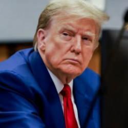 Trump'ın 'sus payı' davası 15 Nisan'da başlayacak