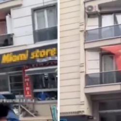 Esenyurt'ta DEM Partili grup MHP bayrağı asılı evi taşladı!