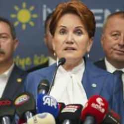 İsmail Saymaz: Akşener istifa edecekti, yakın &ccedil;evresi vazge&ccedil;irdi