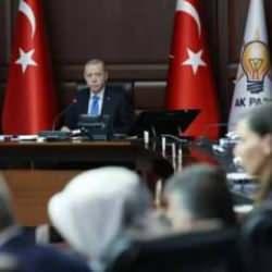 MYK toplantısında Erdoğan&rsquo;ın genel tavrı! Selvi&rsquo;den MYK toplantısının şifreleri&hellip;