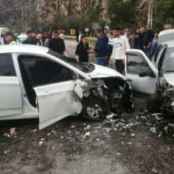 Adana'daki trafik kazasında 1'i çocuk 6 kişi yaralandı