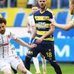 Efkan Bekiroğlu yıldızlaştı! Ankaragücü 3 puanı 3 golle aldı 