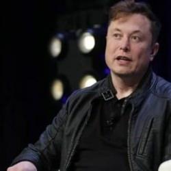 Elon Musk'tan yapay zeka uyarısı: İki yıl içinde insan aklını geride bırakacak