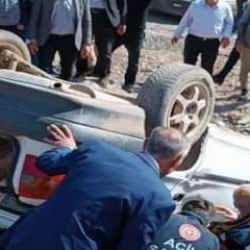 Y&uuml;ksekova&rsquo;da otomobil devrildi: 9 yaralı