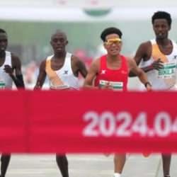 Maratonda hile iddiası: Çinli atletin zaferi tartışma yarattı