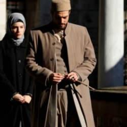 Kızıl Goncalar'a D&ouml;nence'den ağızları a&ccedil;ık bıraktıracak transfer! T&uuml;m ezberleri bozacak