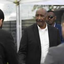 Abdulfettah el-Burhan, Ankara'da vefat eden oğlu için taziyeleri kabul etti