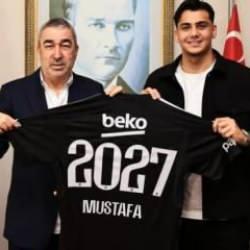 Beşiktaş'ta Mustafa Erhan Hekimoğlu imzayı attı