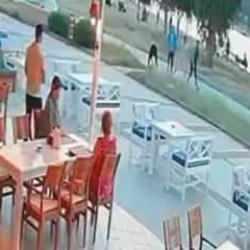 Didim'de başıboş k&ouml;peğin saldırdığı &ccedil;ocuk son anda kurtarıldı! Aile şikayet&ccedil;i olmadı