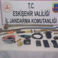 Jandarma ekiplerinden kaçak kazıya suçüstü