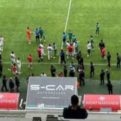 Yönetilemeyen Türk futbolunda yeni olay! 3. kez sahadan çekilme vakası