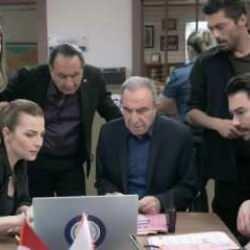 Arka Sokaklar&rsquo;a unutulmaz isim geliyor! İlk g&uuml;nk&uuml; heyecanla izlenen diziye gelen gelene 