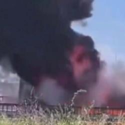 Hasta taşıyan ambulans alev aldı!