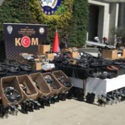 İstanbul’da oto yedek parça kaçakçılarına operasyon! Değeri 90 milyon lira