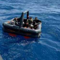 Yunan'ın &ouml;l&uuml;m&uuml; ittiği g&ouml;&ccedil;menleri T&uuml;rkiye kurtardı! Aralarında &ccedil;ocuklar da var