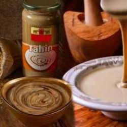 Aç karnına ve yatmadan önce tahin yenir mi? Tahin yemenin faydaları!