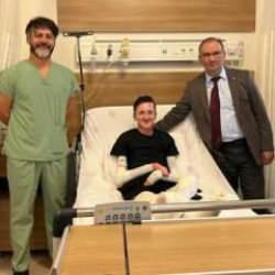 'Ayağın kesilmeli' denilmişti! Türkiye’de ilk olan tedavi ile artık yürüyebilecek