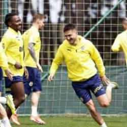 Fenerbahçe'de 4 kritik isim derbide yok!