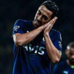 İrfan Can Kahveci'den Icardi'ye gönderme