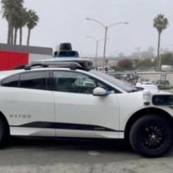 Taksi devri kapanıyor mu? Robot taksiler ayda 50 bin yolcu taşıdı!