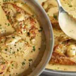 Tek tava da dev lezzet: Kremalı sarımsaklı tavuk tarifi, nasıl yapılır?